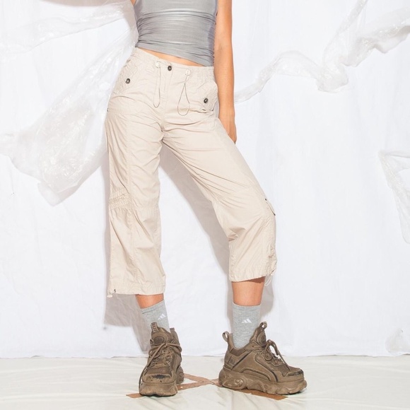 Prana Cream Cargo Capri's Beige Short Ties Pockets Short Baggy Beige Offwhite - Picture 1 of 9